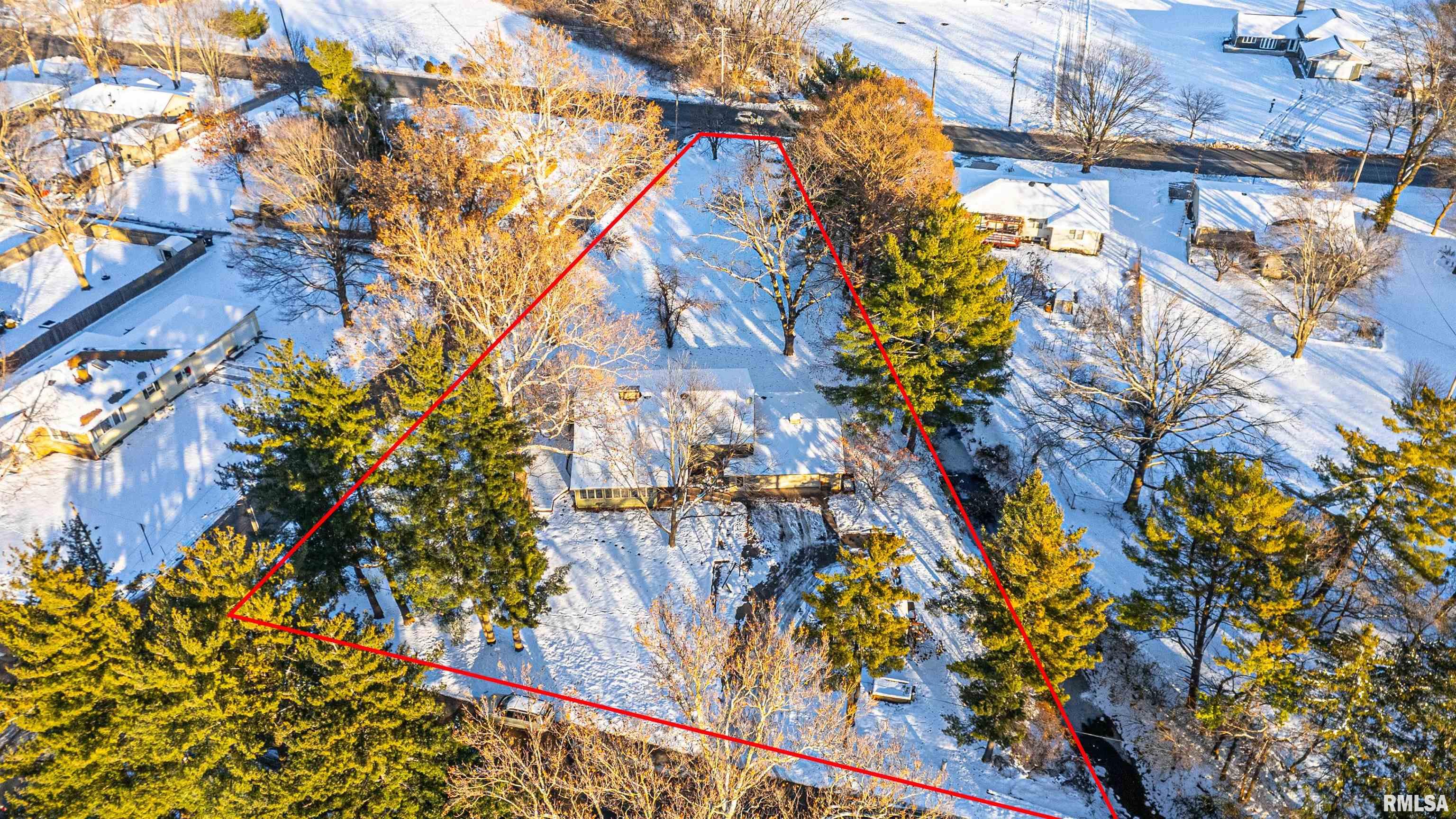 123 20th Street Lincoln, IL 62656 - Photo 8 of 47