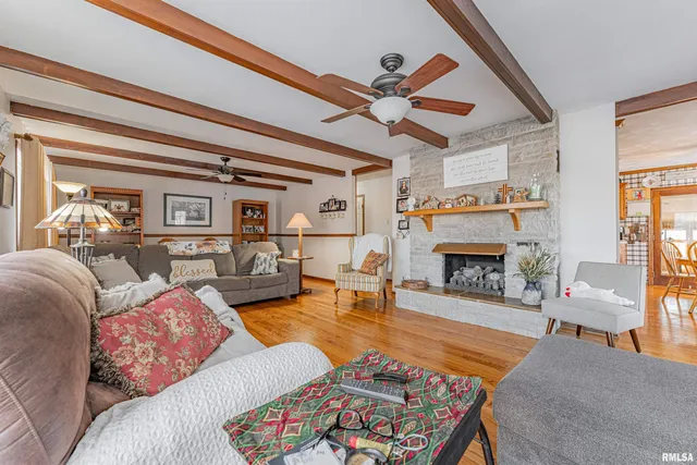 $225,000 | 123 20th Street, Lincoln, IL 62656