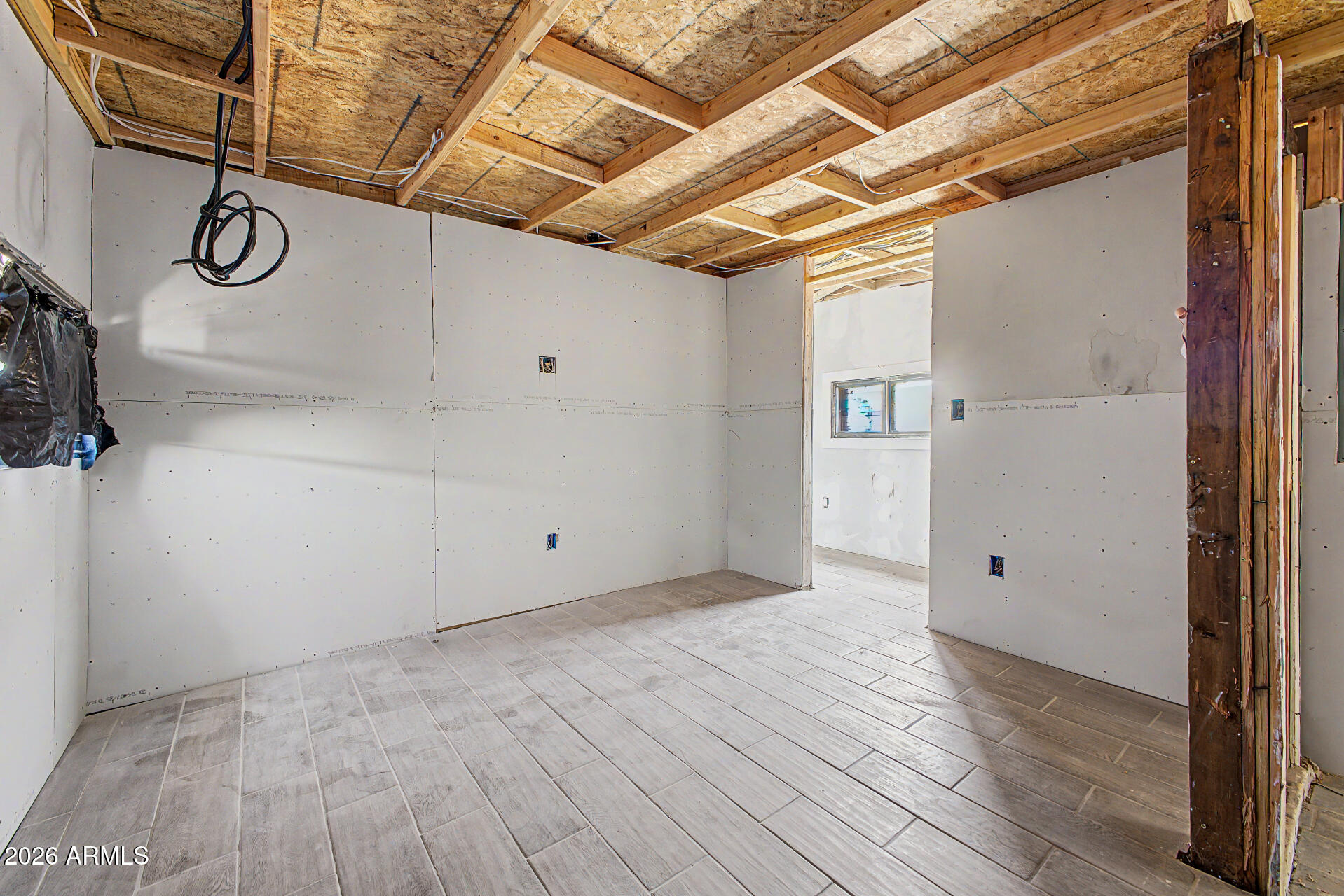 1612 South 5th Street Phoenix, AZ 85004 - Photo 11 of 27 a view of a hallway with wooden floor