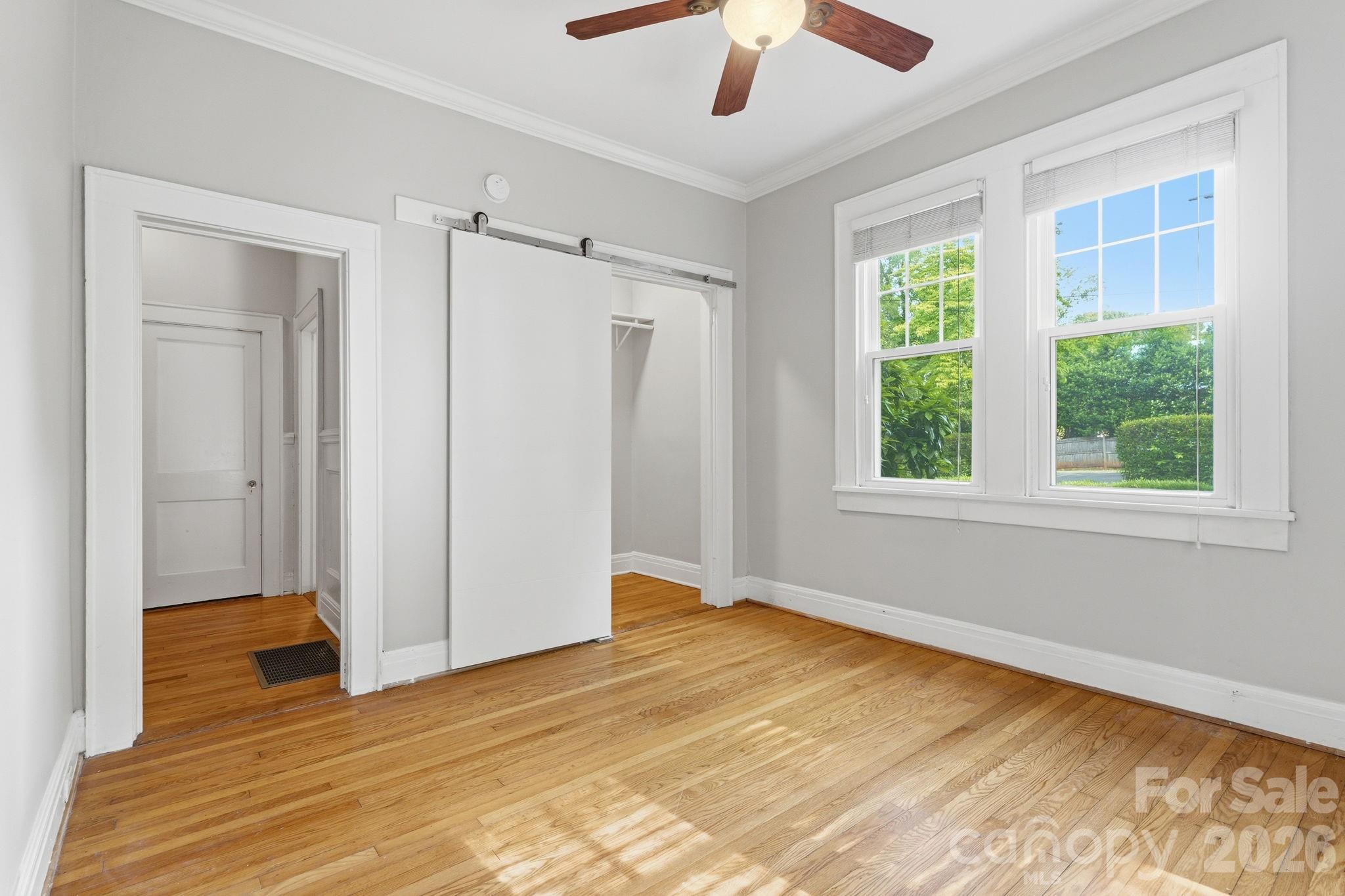 916 Bromley Road Charlotte, NC 28207 - Photo 12 of 45