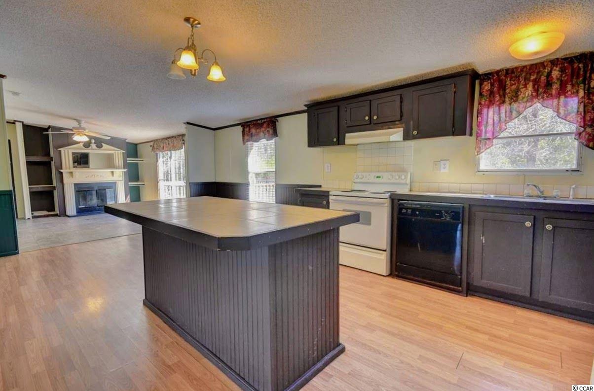 358 Bright Leaf Road Loris, SC 29569 - Photo 5 of 17 Gallery Image 5