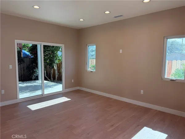 $3,500 | 1072 North Vinedo Avenue, Pasadena, CA 91107