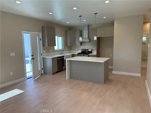$3,500 | 1072 North Vinedo Avenue, Pasadena, CA 91107