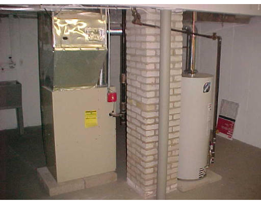 109 Robbins Road Arlington, MA 02476 - Photo 13 of 17