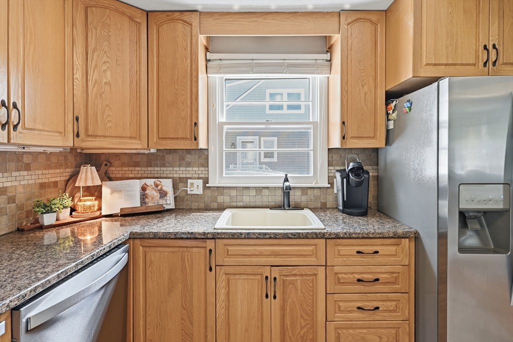 100 Colorado Street Springfield, MA 01118 - Photo 21 of 42