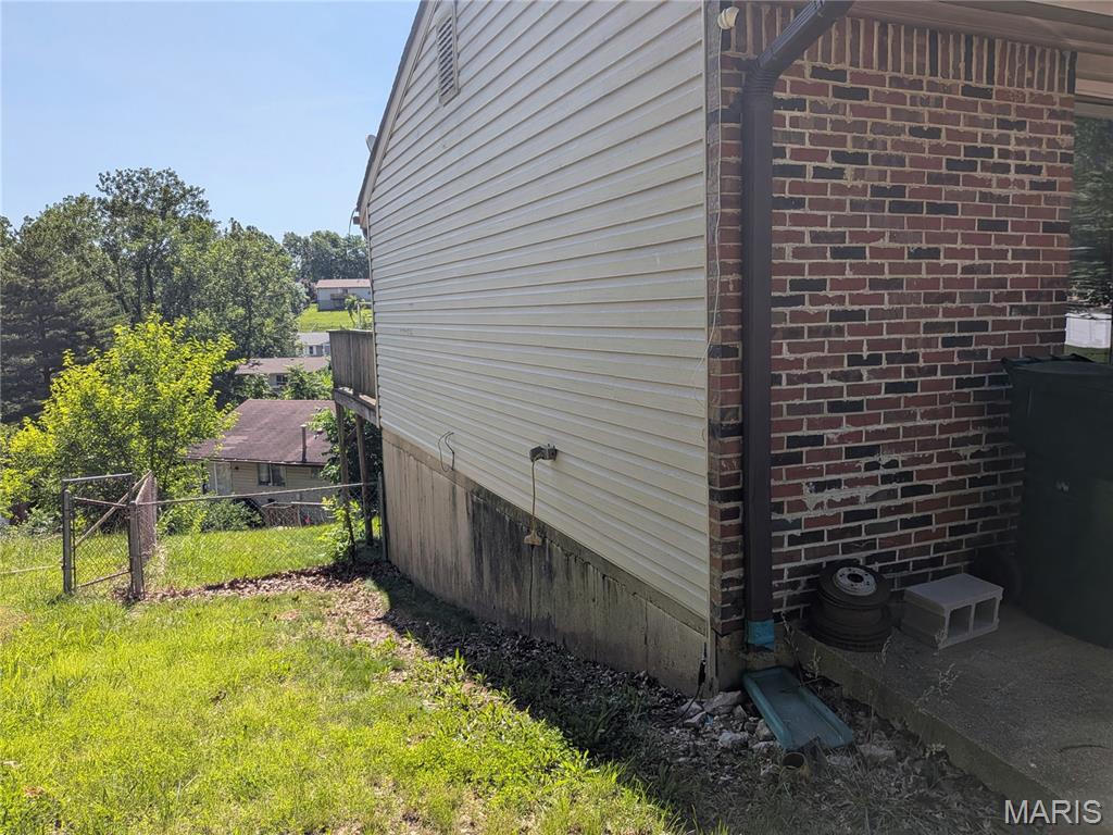2552 Somerville Drive High Ridge, MO 63049 - Photo 4 of 26