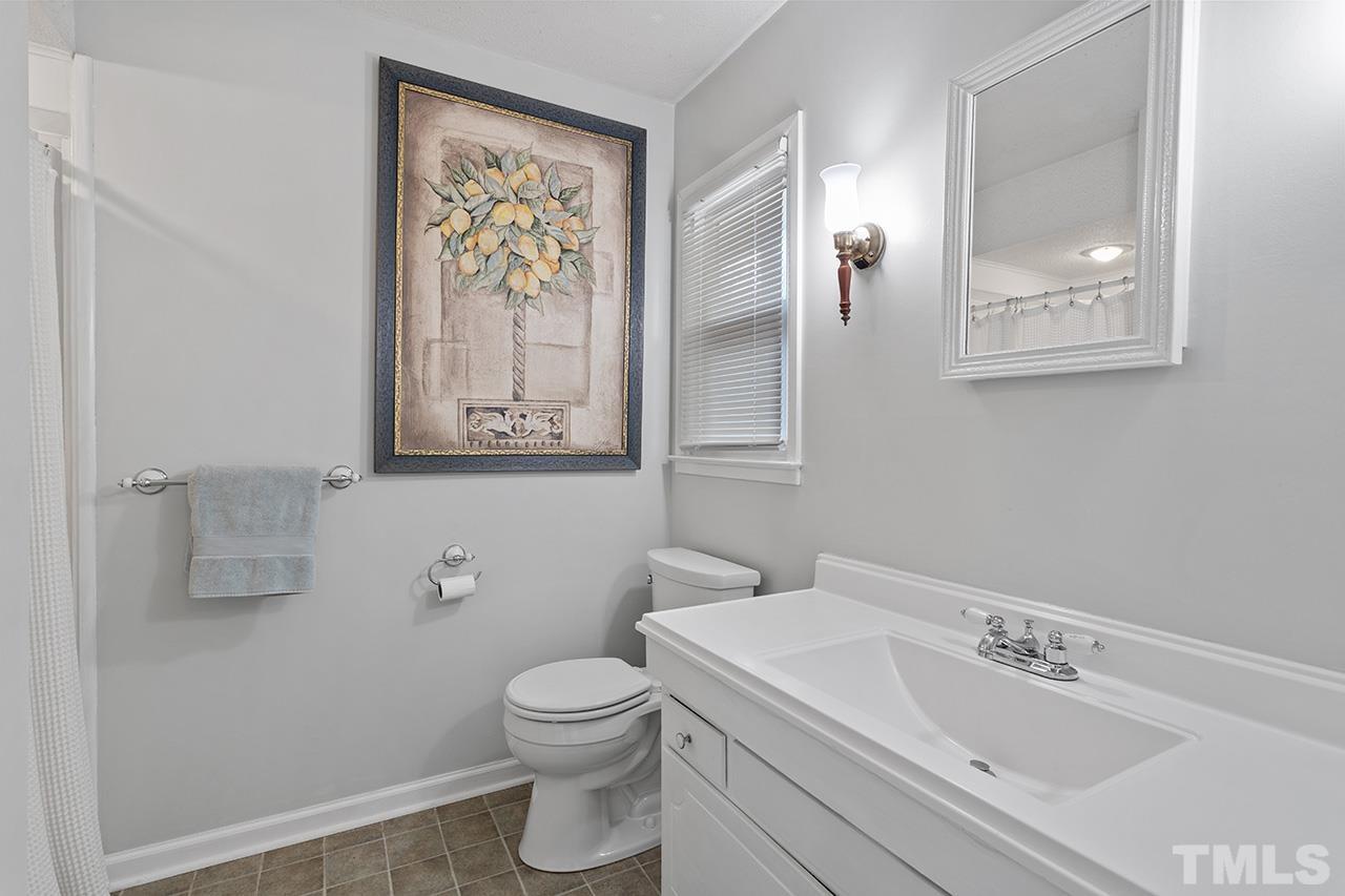 1105 Bittersweet Court Raleigh, NC 27609 - Photo 15 of 26