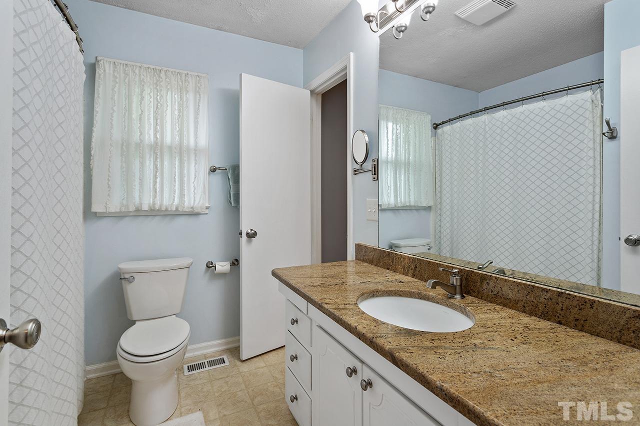 1105 Bittersweet Court Raleigh, NC 27609 - Photo 21 of 26