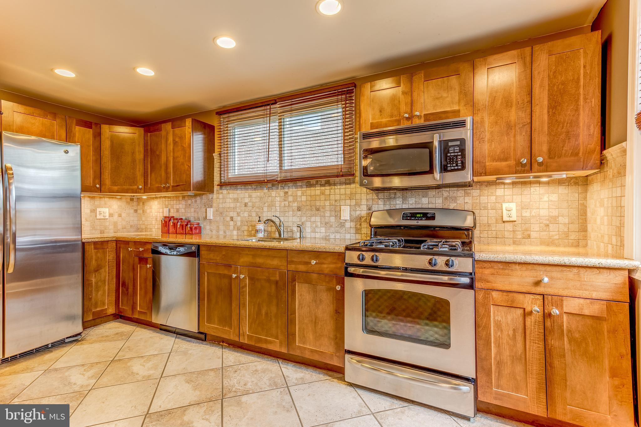 107 Alverstone Road Clifton Heights, PA 19018 - Photo 11 of 26 Gallery Image 11