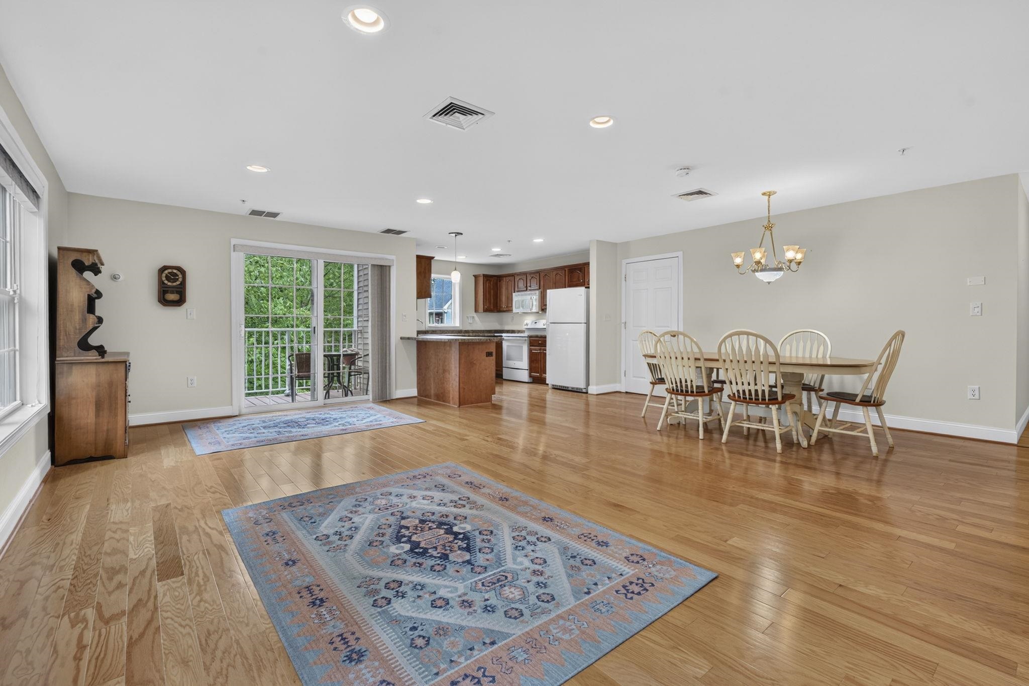 59 Cluff Road, Unit 37 Salem, NH 03079 - Photo 4 of 47