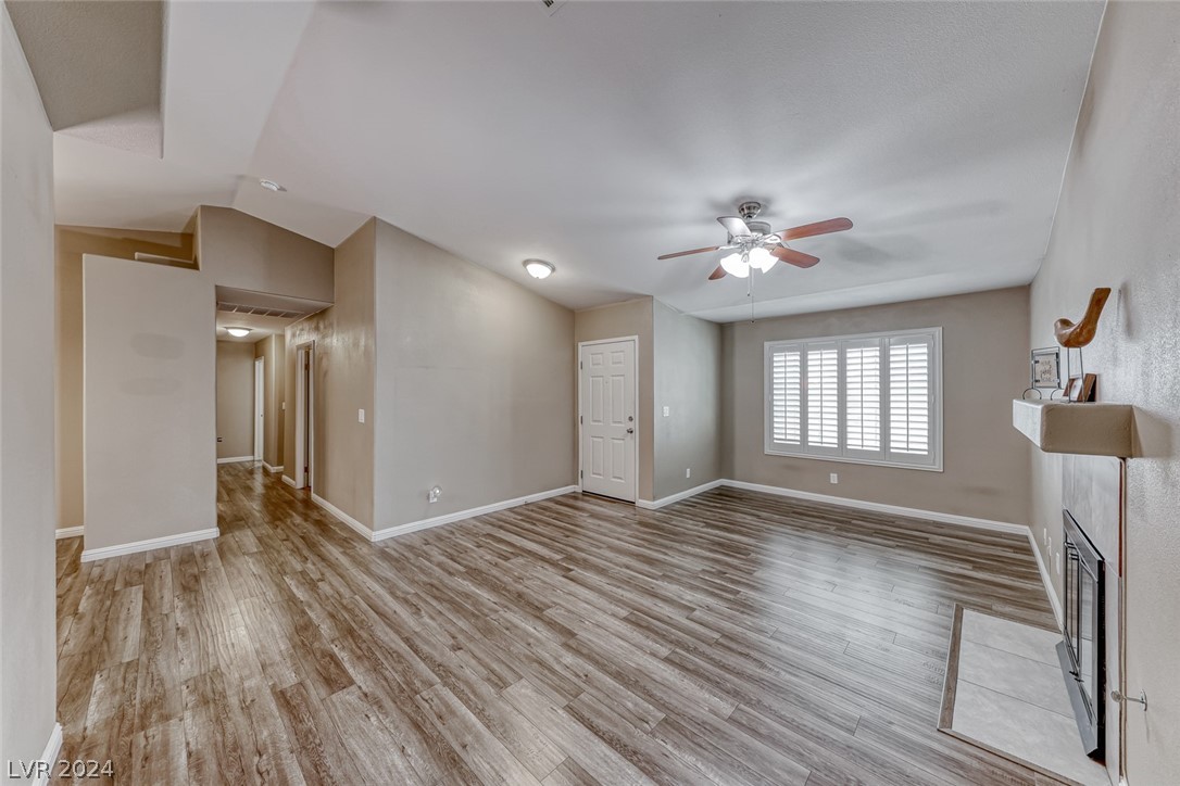 140 Lido Circle Henderson, NV 89015 - Photo 5 of 38