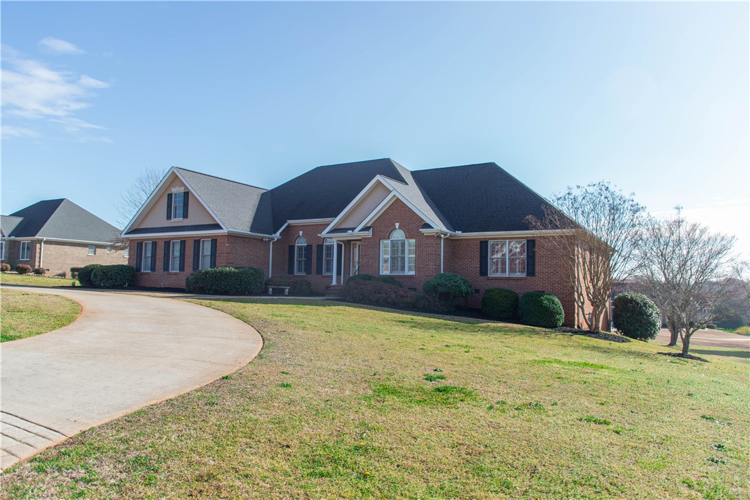 114 Buttercup Trail Anderson, SC 29621 - Photo 3 of 44 Gallery Image 3
