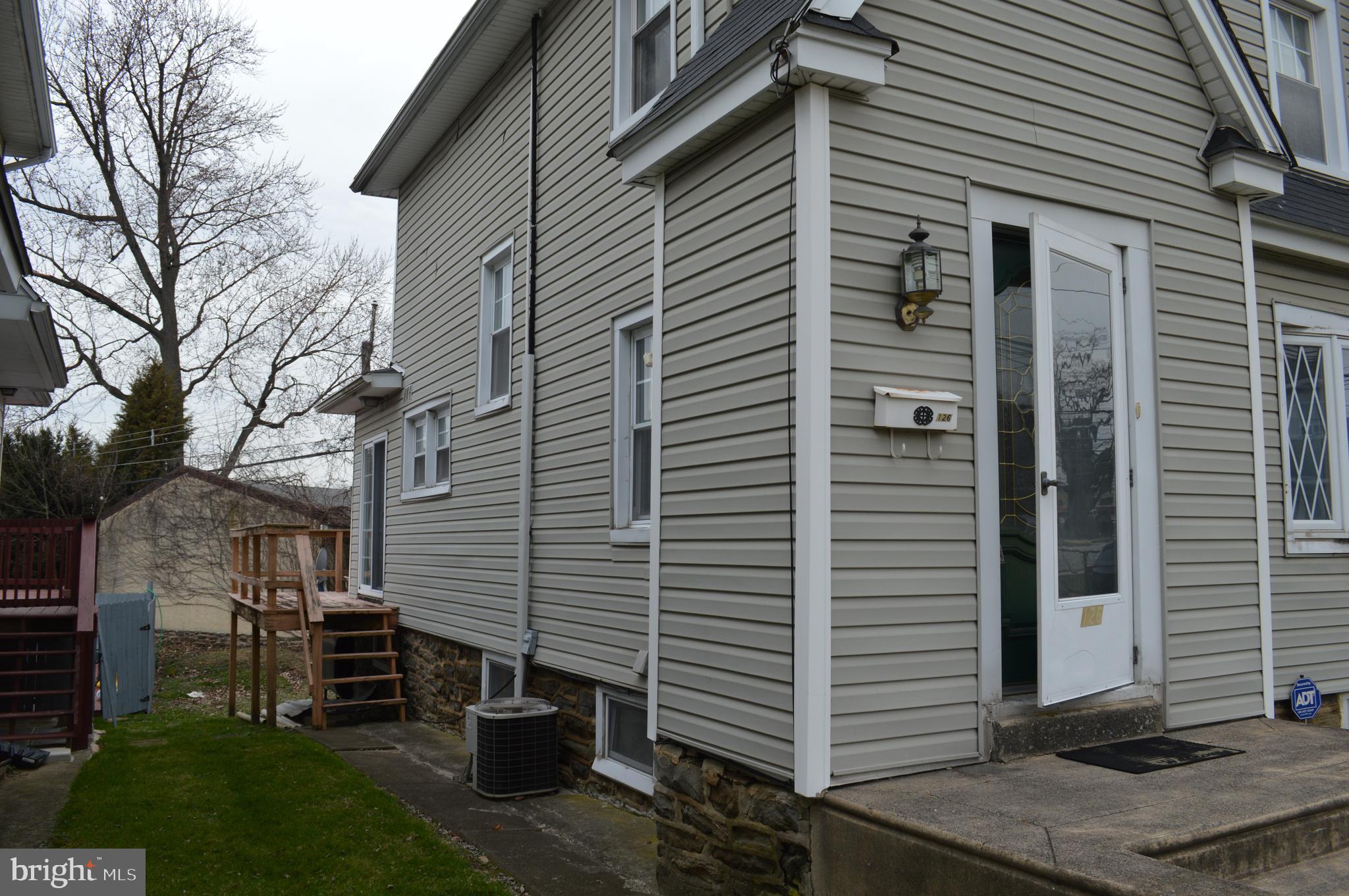 126 South Eagle Road Havertown, PA 19083 - Photo 4 of 38 Front/Deck