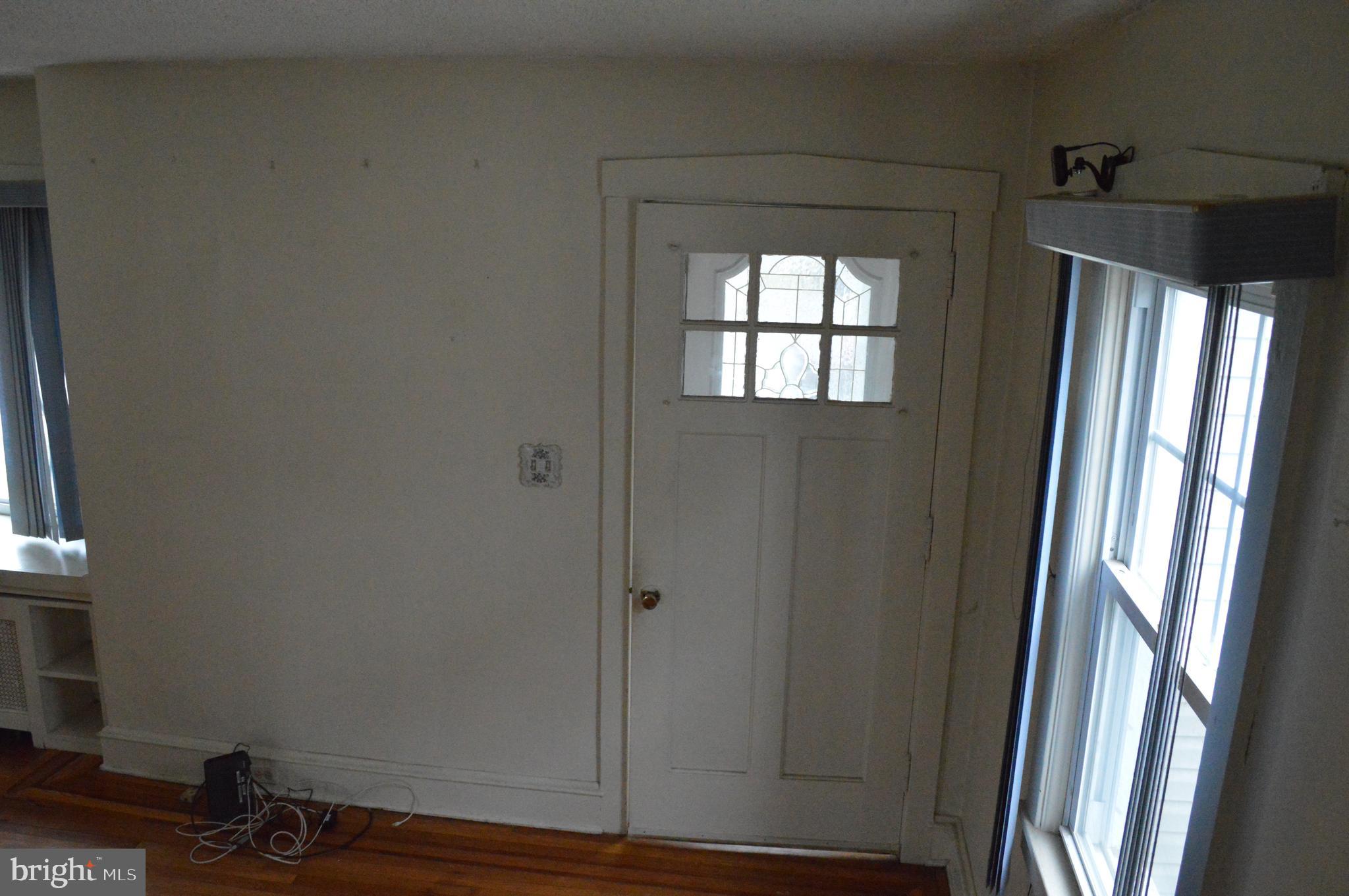 126 South Eagle Road Havertown, PA 19083 - Photo 6 of 38 Main door