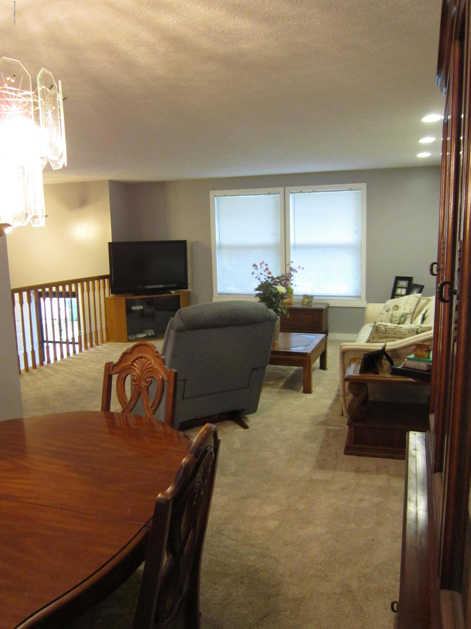 6316 May Pen Road Louisville, KY 40228 - Photo 7 of 46 IMG_3611