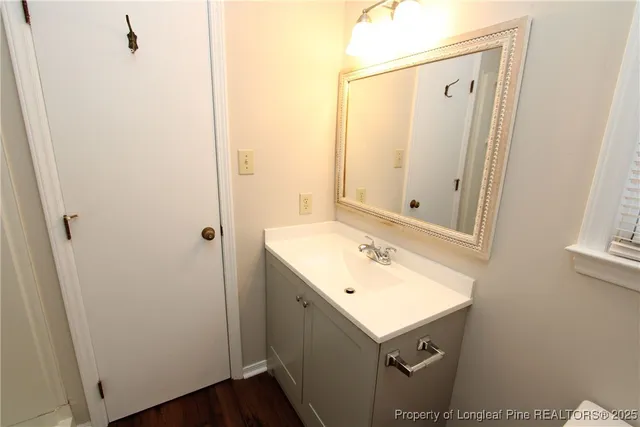 $1,195 | 3905 Lexington Drive, Unit B, Raleigh, NC 27606