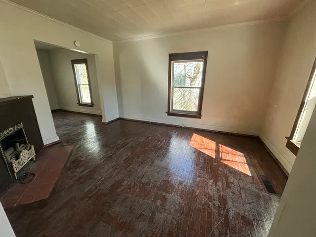 $1,400 | 1328 James Street, Kalamazoo, MI 49001