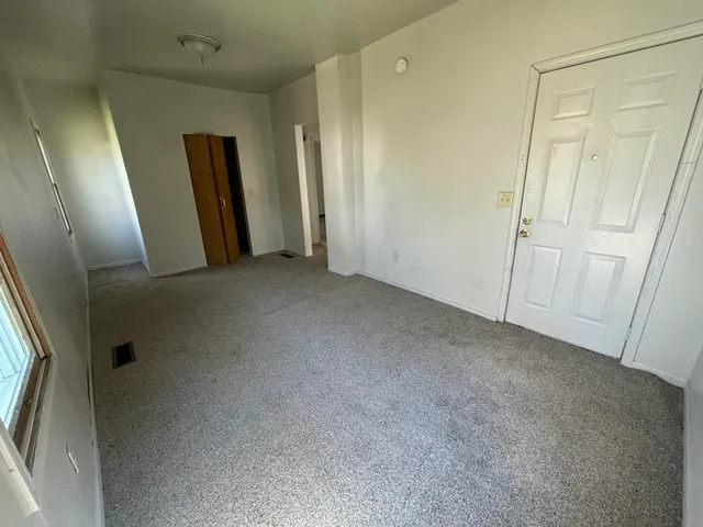 $1,400 | 1328 James Street, Kalamazoo, MI 49001