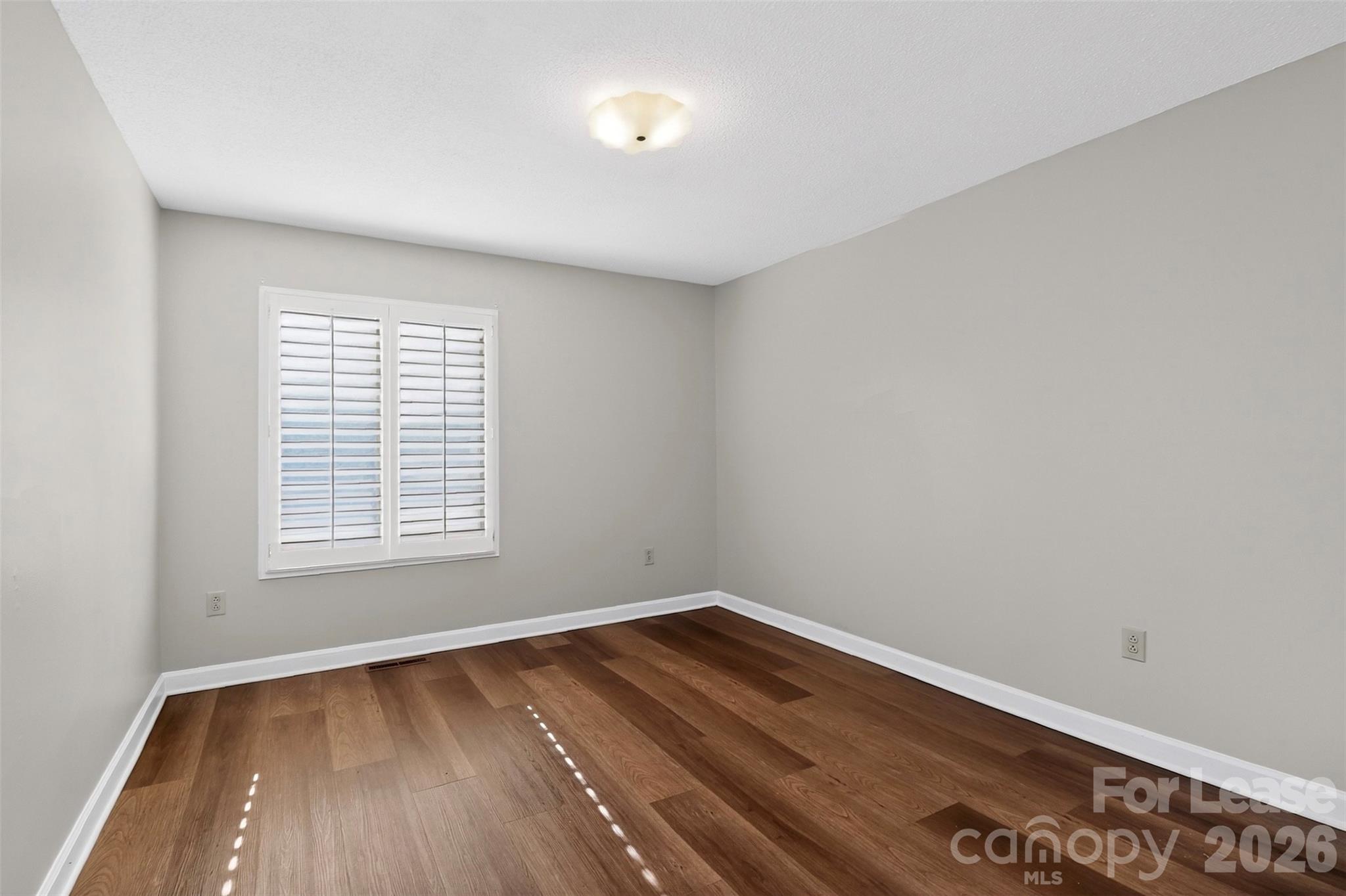 8109 Reames Road Charlotte, NC 28216 - Photo 10 of 24