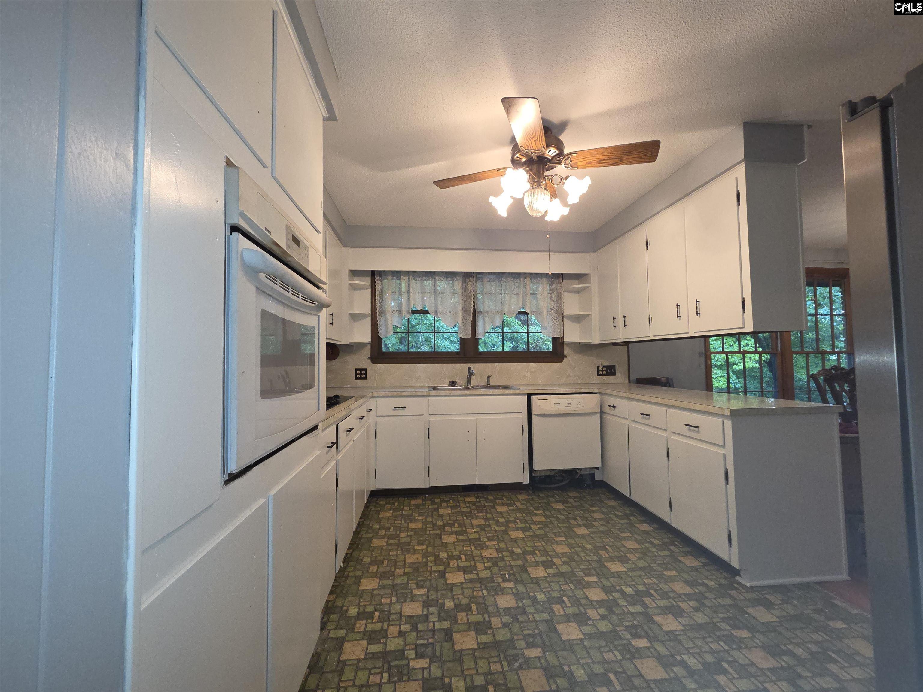 810 Camelia Street North, SC 29112 - Photo 4 of 18