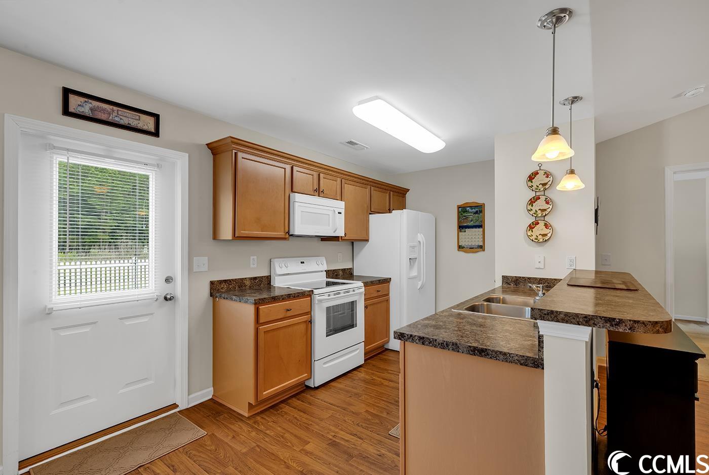 1329 Leatherman Road Conway, SC 29527 - Photo 11 of 40 Gallery Image 11