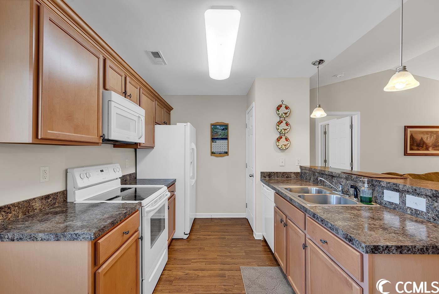 1329 Leatherman Road Conway, SC 29527 - Photo 12 of 40 Gallery Image 12