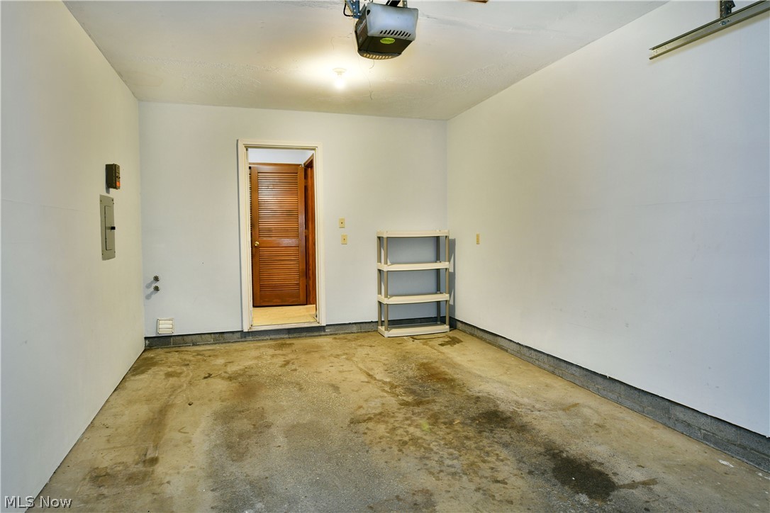 2237 Cadwallader-Sonk Road, Unit A Cortland, OH 44410 - Photo 24 of 50