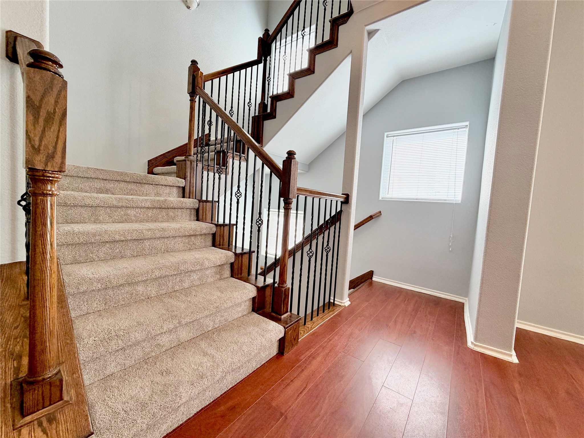 1608 Holman Street Houston, TX 77004 - Photo 24 of 43 Stairs leading to third level