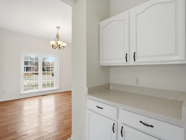 $500,000 | 36580 North Pointe Drive, New Baltimore, MI 48047