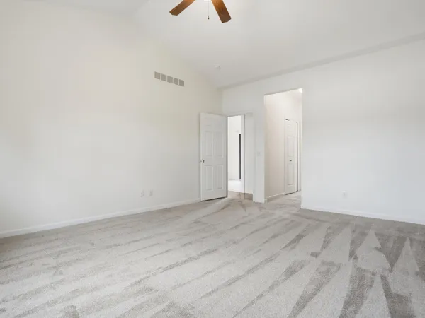 $500,000 | 36580 North Pointe Drive, New Baltimore, MI 48047