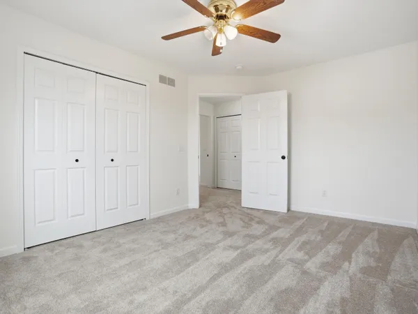 $500,000 | 36580 North Pointe Drive, New Baltimore, MI 48047