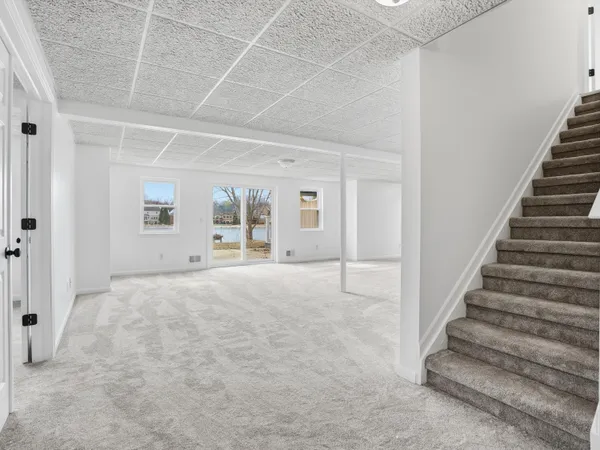 $500,000 | 36580 North Pointe Drive, New Baltimore, MI 48047