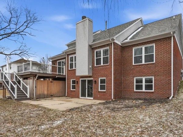 $500,000 | 36580 North Pointe Drive, New Baltimore, MI 48047
