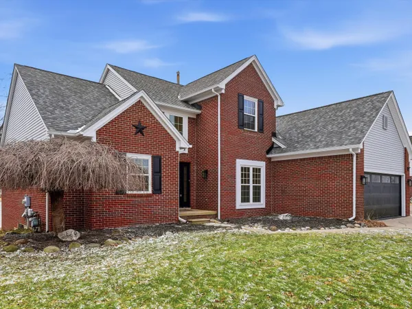 $500,000 | 36580 North Pointe Drive, New Baltimore, MI 48047