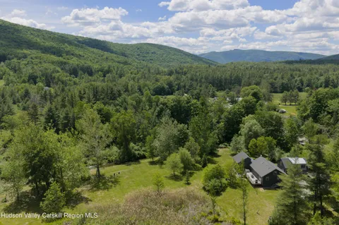 $1,150,000 | 4599 Highway 212, Lake Hill, NY 12448