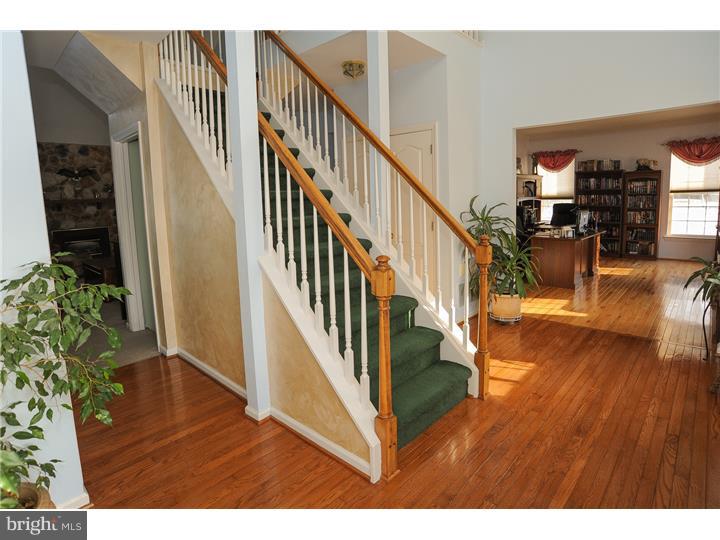 27 Windy Knoll Drive Royersford, PA 19468 - Photo 4 of 24 Gallery Image 4