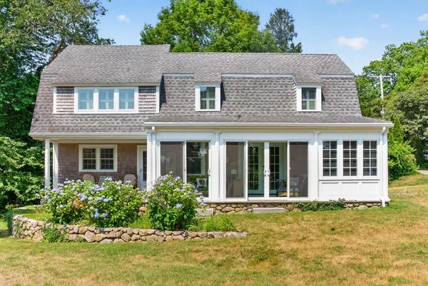 $1,365,000 | 51 Davis Street, Tisbury, MA 02568