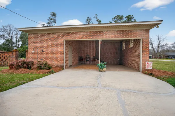 $295,000 | 190 Reevesville Road, Bowman, SC 29018