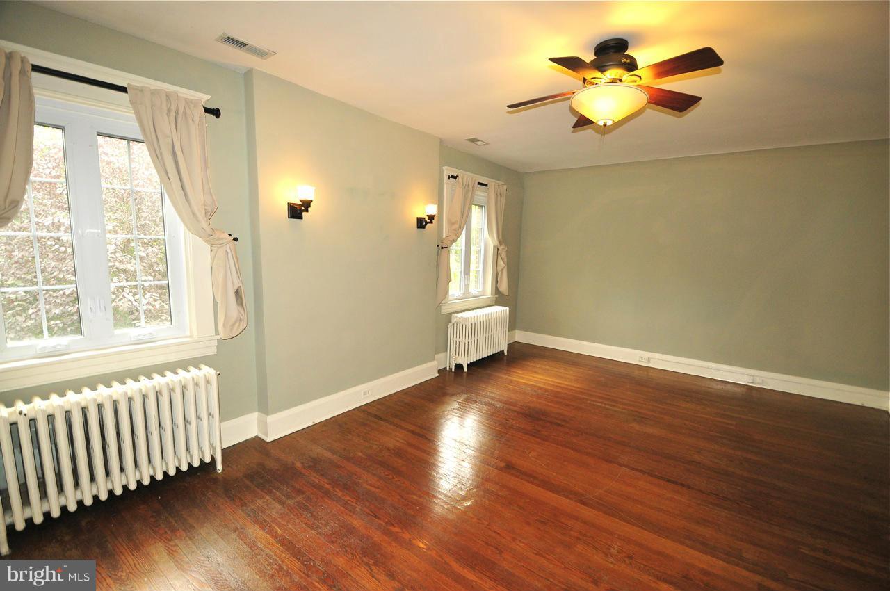 4414 Wickford Road Baltimore, MD 21210 - Photo 18 of 30 Bath (Master)
