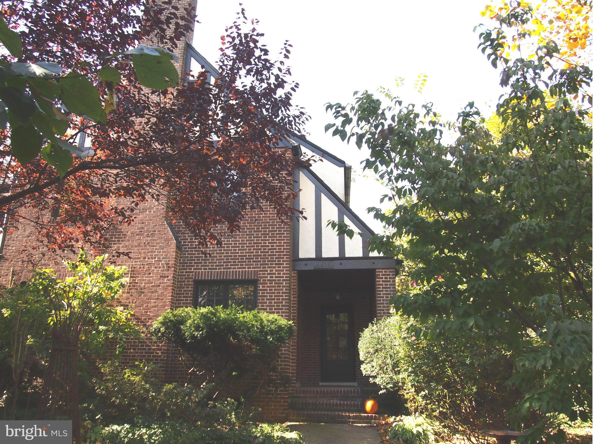 4414 Wickford Road Baltimore, MD 21210 - Photo 3 of 30 Exterior (Front)