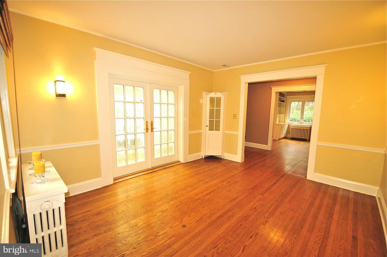 4414 Wickford Road Baltimore, MD 21210 - Photo 10 of 30 Dining Room