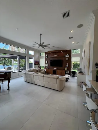 $13,000 | 15053 Southwest 40th Street, Davie, FL 33331