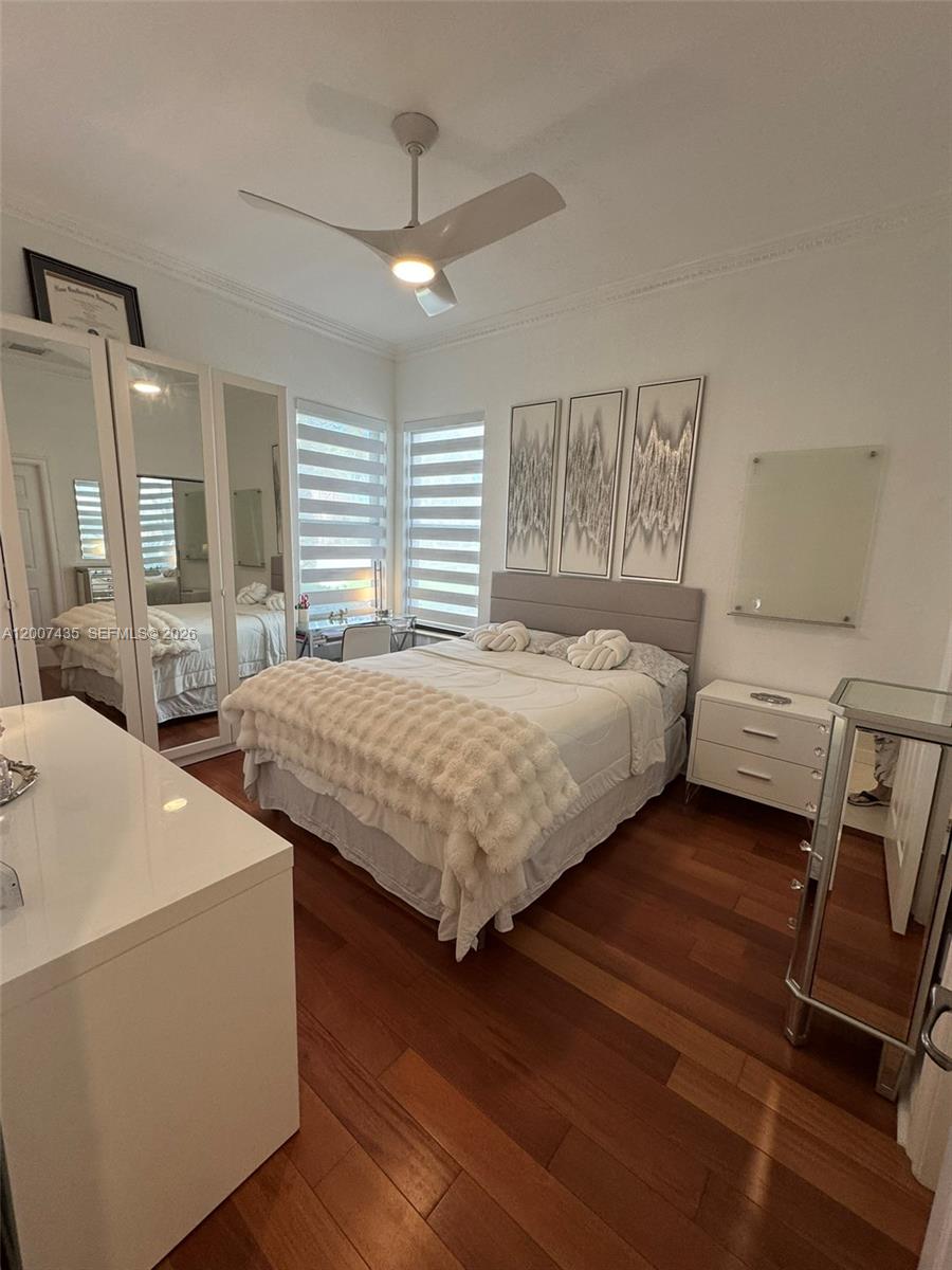 15053 Southwest 40th Street Davie, FL 33331 - Photo 22 of 36 Extra closet with mirrors.