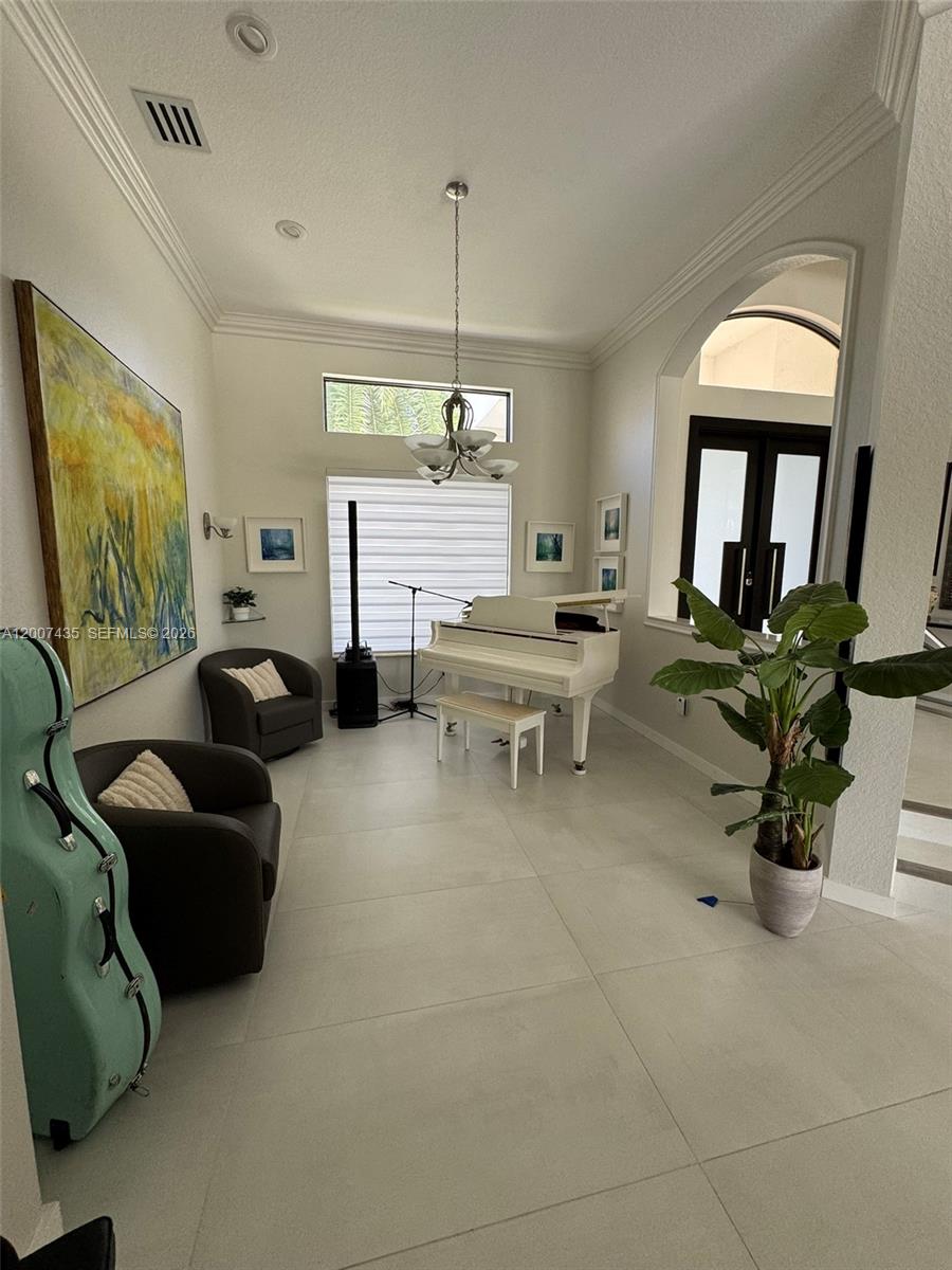 15053 Southwest 40th Street Davie, FL 33331 - Photo 5 of 36 Used as a music area. This area is adjacent to the entrance.