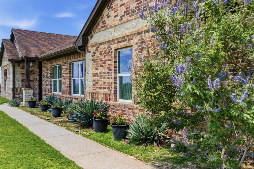 3020 Jolene Court Springtown, TX 76082 - Photo 29 of 31
