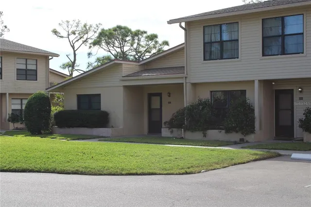 $1,900 | 3602 54th Street West, Unit D1, Bradenton, FL 34209