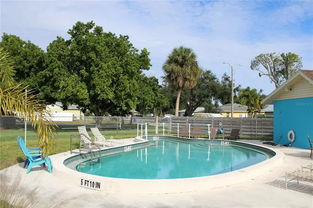 $1,900 | 3602 54th Street West, Unit D1, Bradenton, FL 34209