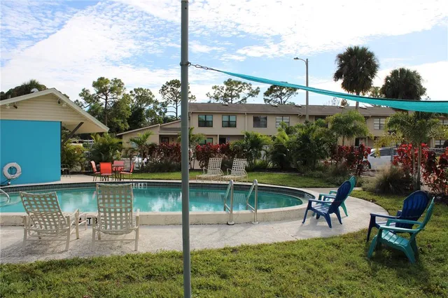 $1,900 | 3602 54th Street West, Unit D1, Bradenton, FL 34209