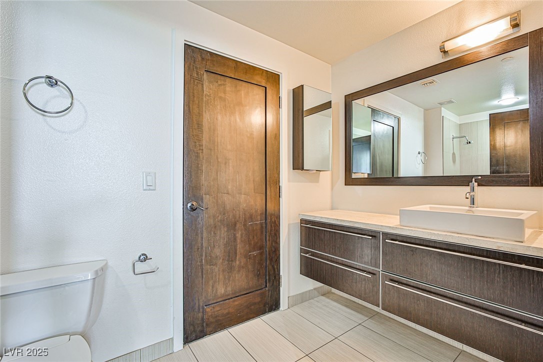 8925 West Flamingo Road, Unit 110 Las Vegas, NV 89147 - Photo 23 of 27