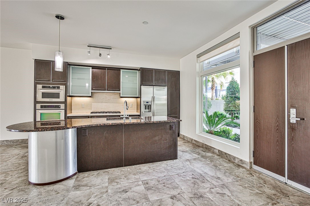 8925 West Flamingo Road, Unit 110 Las Vegas, NV 89147 - Photo 9 of 27